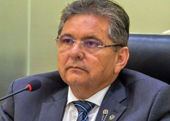 Bastidores: após reunião, deputados batem martelo sobre voto em Galdino nos dois biênios