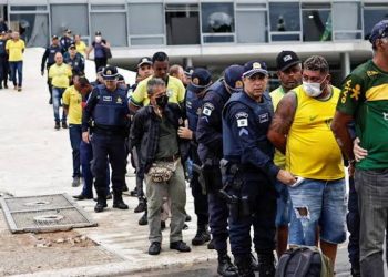 Chega a 146 número de paraibanos presos em Brasília por participação em atos de vandalismo