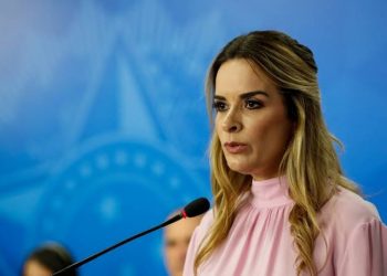 Daniella pede a Lula para rever decisão sobre extinção da Funasa