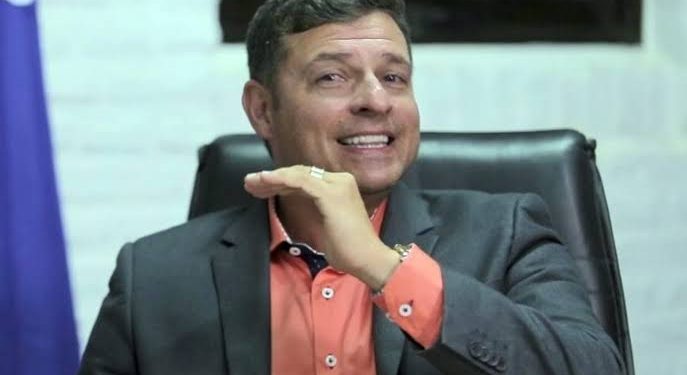 Prefeito de Cabedelo se demonstra arrependido por ter votado em Bolsonaro