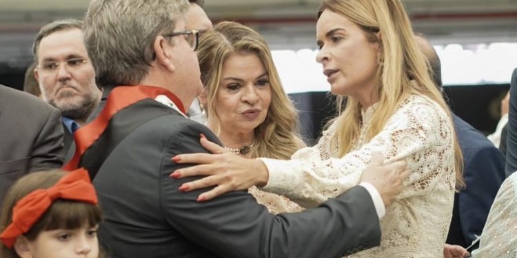 Daniella não garante integrar base de Lula mesmo com o PSD emplacando três ministros