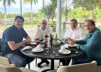 Reviravolta: Hervázio vai à mesa com Galdino e adere a sua candidatura na Assembleia