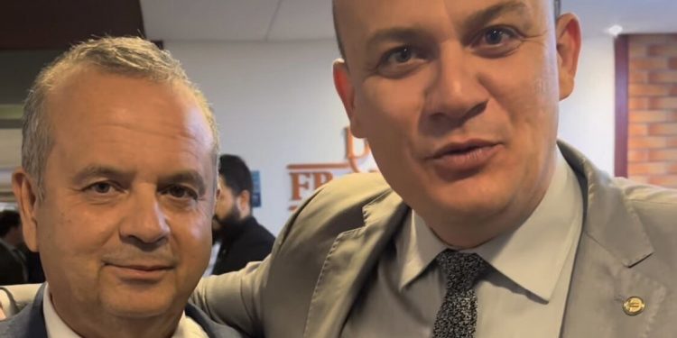 Empenhado na candidatura de Marinho, Cabo Gilberto participa de jantar do PL em Brasília