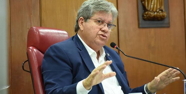 João Azevêdo cria duas novas secretarias e promete anunciar auxiliares na próxima segunda