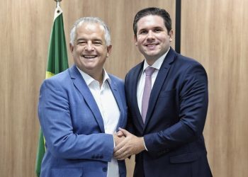 Em audiência com ministro, Hugo Motta cobra início das obras de aeroporto em Patos