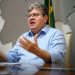 João Azevêdo anuncia novos secretários de Educação e de Ciência e Tecnologia