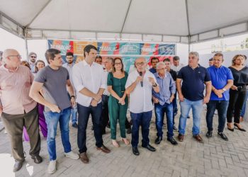 Cícero e Léo Bezerra entregam obras de reestruturação da USF Ilha do Bispo