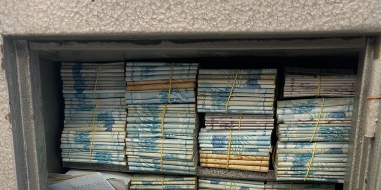 Operação da PF apreende R$ 800 mil em casa de coordenador de campanha de político paraibano