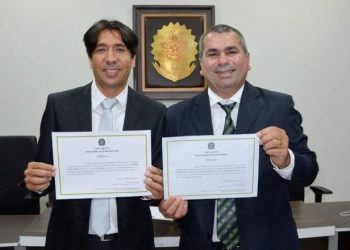 Prefeito paraibano é acusado pelo próprio vice de ter comprado votos