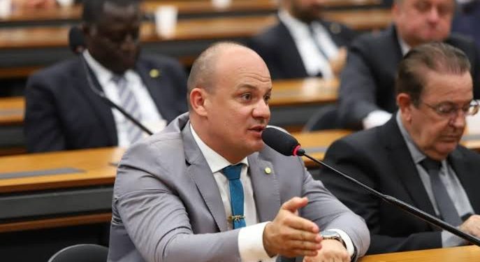 Cabo Gilberto e deputados de direita propõem comissão para fiscalizar Transposição do Rio São Francisco