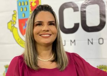 Karla Pimentel suspende lei que previa ‘eutanásia’ de animais de rua em Conde