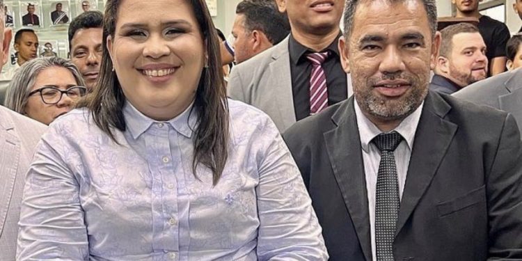 MP investigará se prefeita de Bayeux comprou casa de ex-presidente da Câmara em troca de apoio na eleição indireta