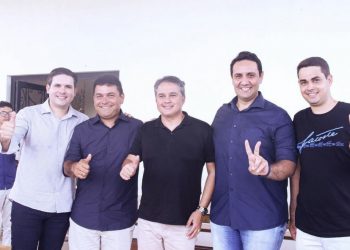 Prefeito do PL rompe com Wellington e Caio Roberto e fecha com Hugo Motta e Márcio Roberto