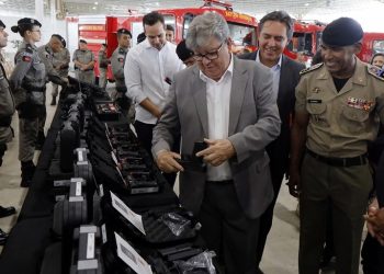 João entrega mais de R$20 milhões em equipamentos para as forças de segurança na Paraíba