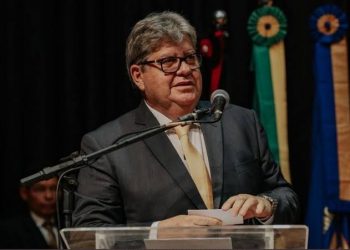 João Azevêdo reúne prefeitos na noite desta quarta-feira em Brasília
