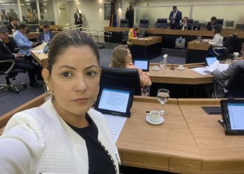 Danielle do Vale revela ter sido ameaçada de morte dentro do seu gabinete na ALPB