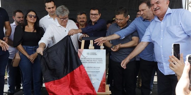 João Azevêdo faz história no Curimataú