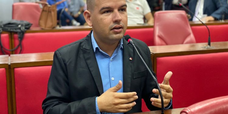 Ruan Martins pede mais ônibus rodando em João Pessoa