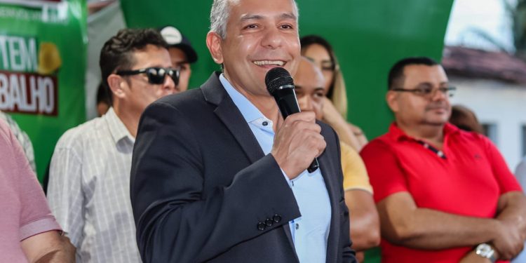 Panta sanciona novo piso salarial dos agentes de saúde e combate às endemias