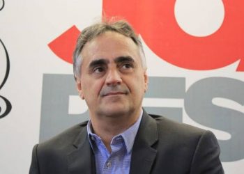 Luciano Cartaxo e o rei na barriga