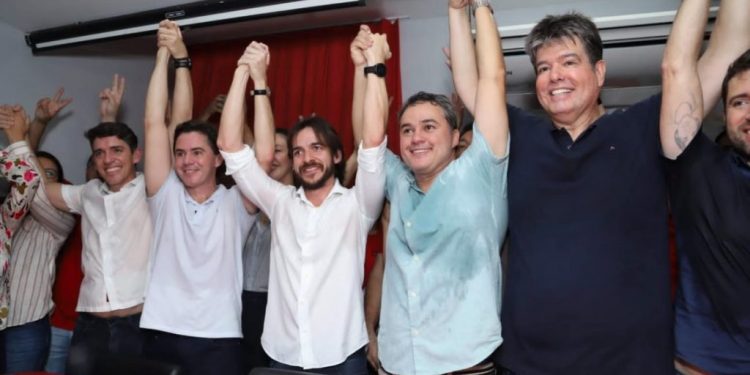 Deputados e senadores de oposição articulam reunião para discutir candidatura em JP