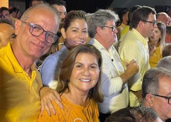 Danielle parabeniza Eunice Pessoa e Dr. Zenóbio por assumirem comando do PSB em Mamanguape