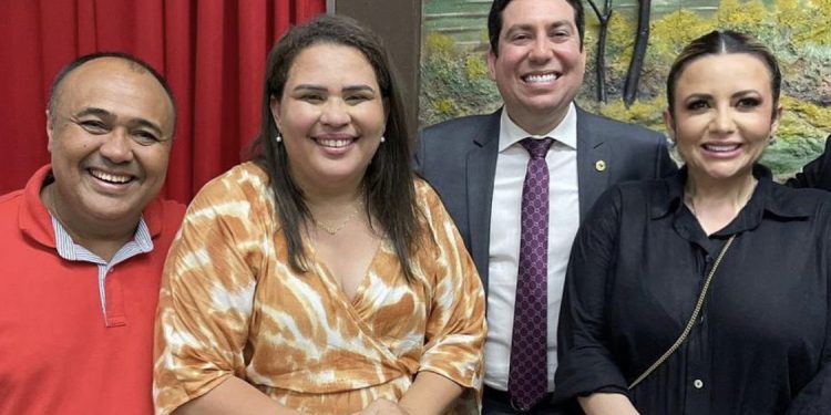 Prefeita de Bayeux pode indicar esposa de Felipe Leitão como sucessora em 2024
