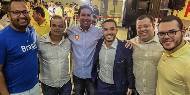 Bastidores: filho de Luciene Gomes assume PSB em Bayeux