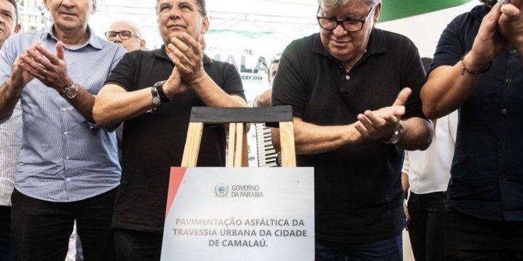 Em passagem pelo Cariri, João Azevêdo deixa rastro de obras e investimentos