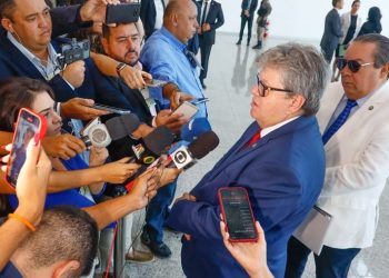 João destaca importância da Paraíba sediar reunião para discutir reforma tributária