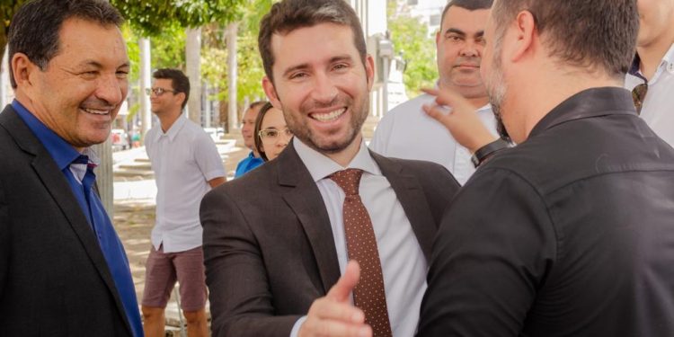 Michel Henrique comemora 100 dias de mandato e destaca conquistas importantes