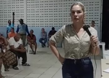 Prefeita de Conde é desmascarada por morador durante discussão por falta d’água no município