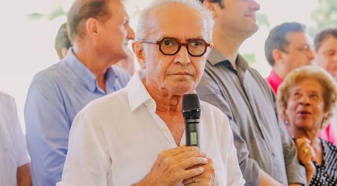 Cícero diz não acreditar em candidatura de Tibério na Capital