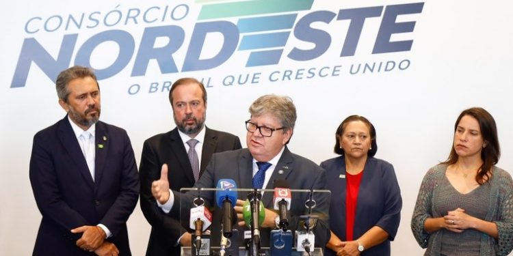 João solicita ao governo federal ampliação dos investimentos em energias renováveis