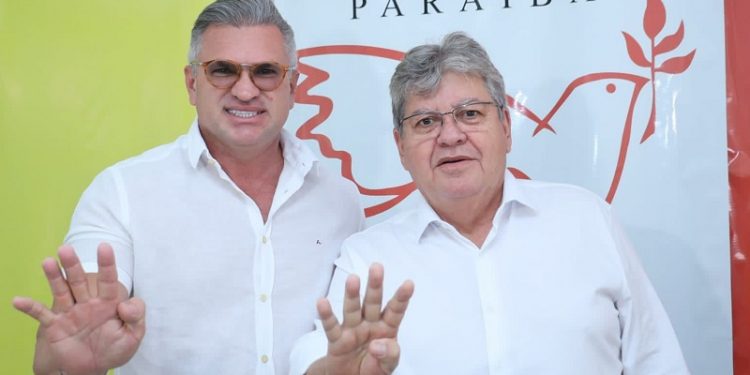 Julian Lemos e ex-diretor da PBGÁS são nomeados para cargos no gabinete de João