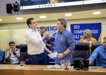 Apesar de “namoro” com Dinho, União Brasil será comandado por ex-deputado na Capital