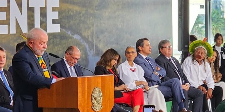 Ao lado de Lula, João Azevêdo celebra criação do Parque Nacional da Serra do Teixeira
