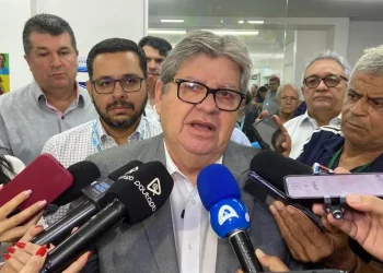 João revela que nome da oposição em CG poderá ser do PSB ou de partido aliado