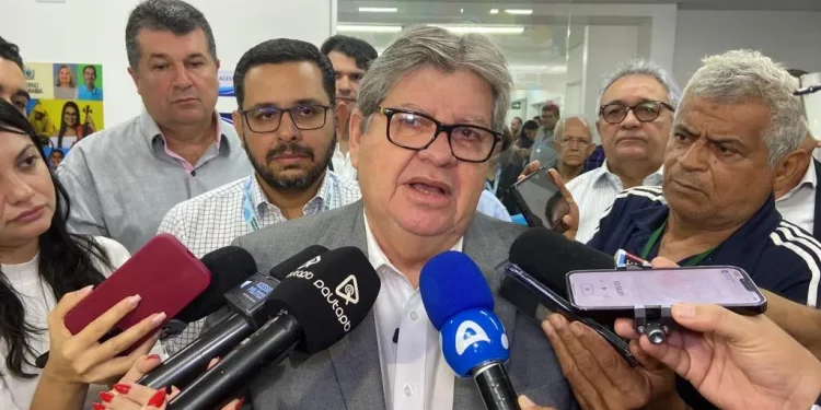 João revela que nome da oposição em CG poderá ser do PSB ou de partido aliado