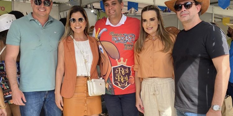 Danielle do Vale prestigia festa do Bode Rei e destaca potencial turístico de Cabaceiras