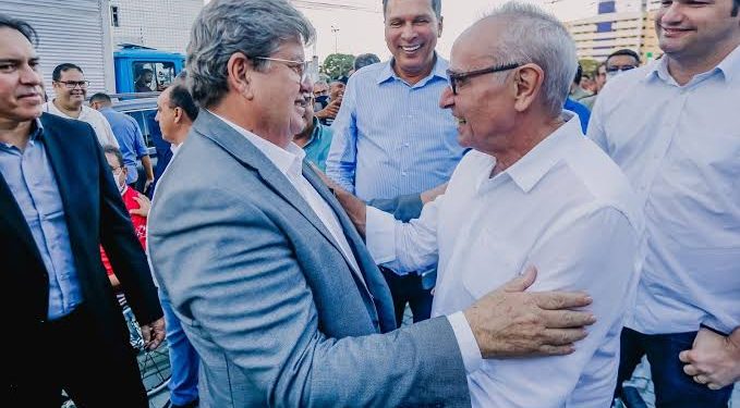 Mídia nacional aponta que João Azevêdo trabalha para trazer Lula para o palanque de Cícero