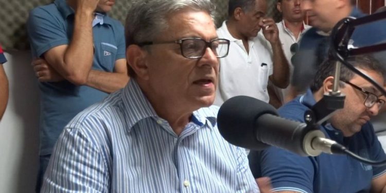 Dr. Verissinho veta transporte universitário a estudantes que não votam em Pombal