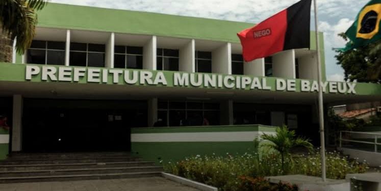 Prefeitura de Bayeux paga salário de junho e inicia pagamento dos precatórios do FUNDEF a servidores da educação