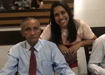 Cícero nomeia filha do presidente da Assembleia de Deus como nova secretária do Desenvolvimento Social