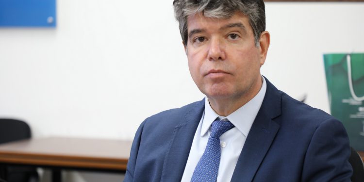 Ruy Carneiro é o deputado federal que mais gasta com cota parlamentar no país