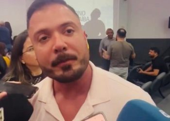 “Turista” na ALPB, Caio Roberto não sabe responder um projeto que tenha apresentado