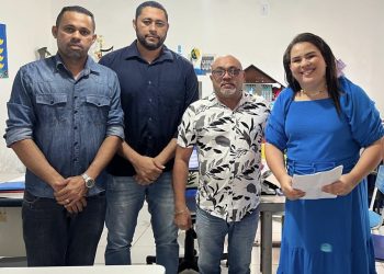 Luciene Gomes dialoga com agentes de saúde e reafirma compromisso com incentivo adicional em Bayeux