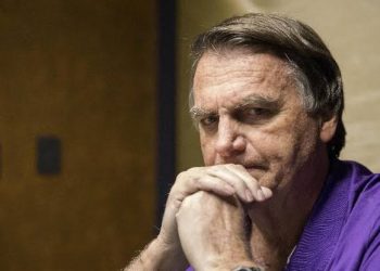 Apenas um deputado paraibano assina projeto que prevê anistia de Bolsonaro