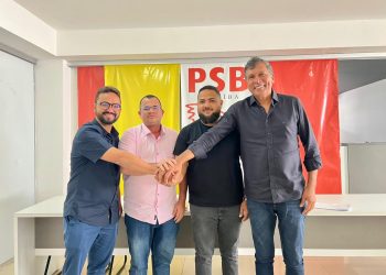 Após PT, Ricardo Barbosa recebe adesão de dois vereadores em Cabedelo