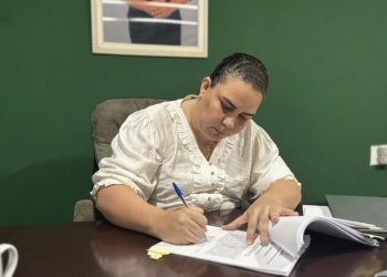 Vice-presidente do TRE vota contra cassação de Luciene, mas julgamento é adiado